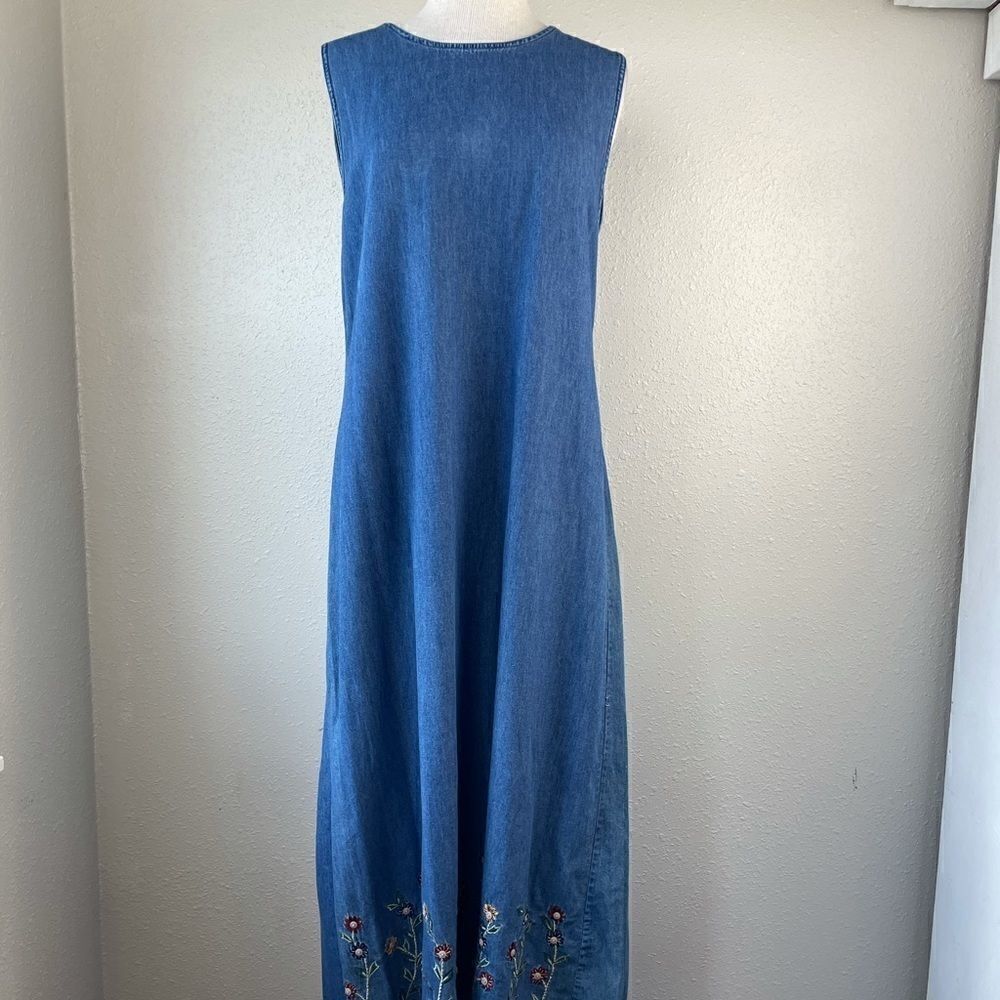 Life Style Denim Floral Maxi Skirt Size M EUC